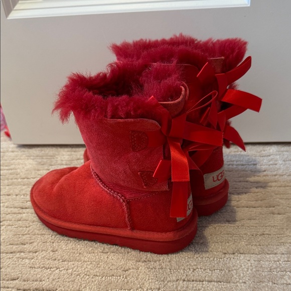 UGG Vibrant Red Boots with Ribbon Accents - Picture 1 of 4